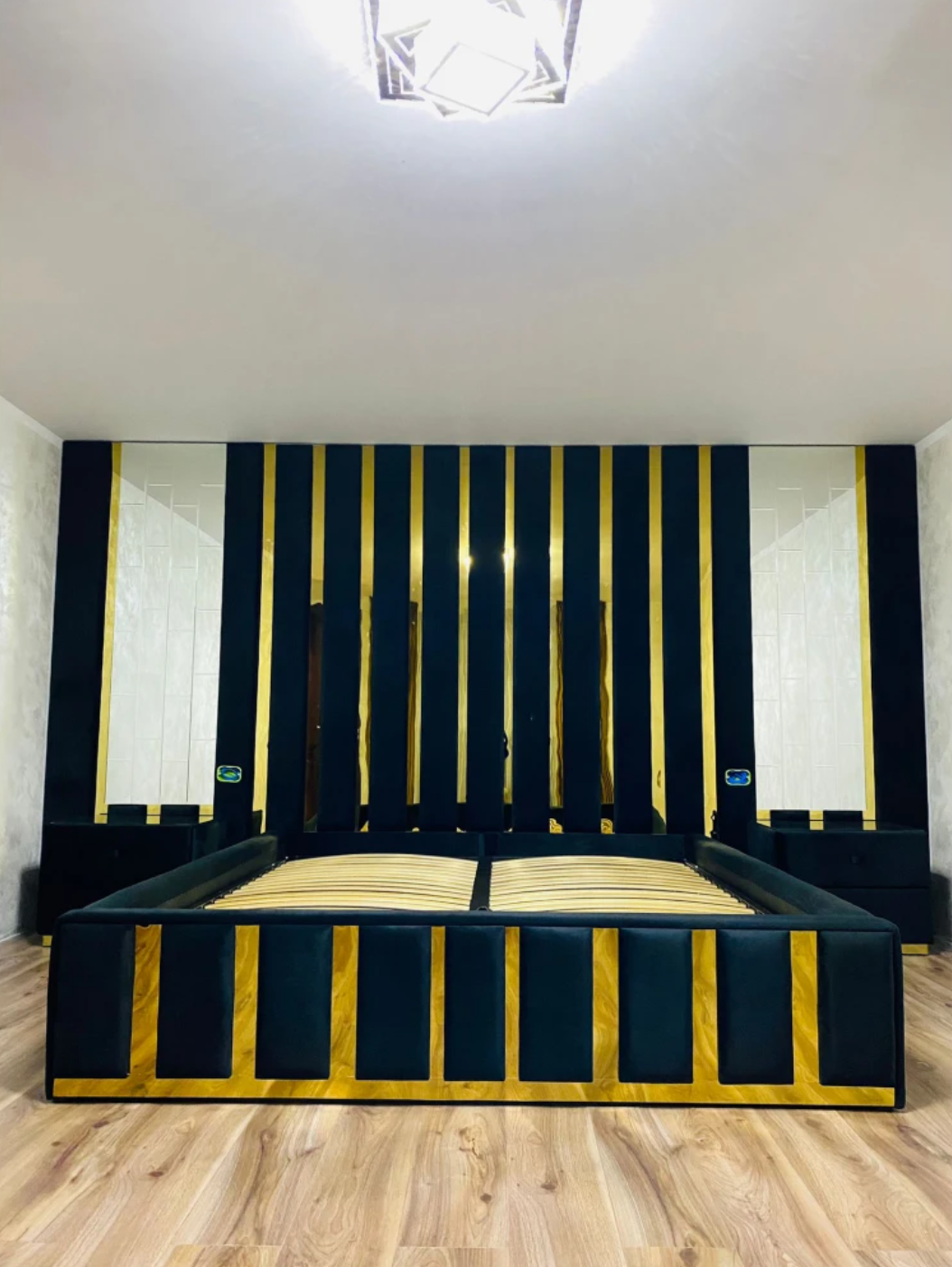 Platbanda din Inox Auriu Lucios 50mm x 0.6mm x 2700mm - PP50AO