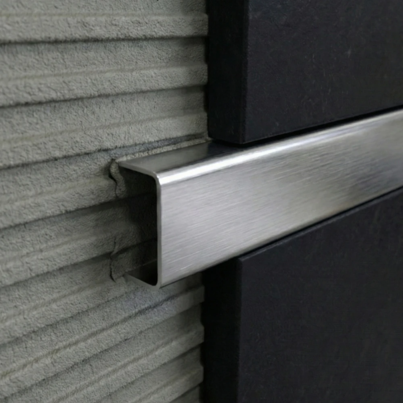 Profil U 15x9x2700 mm - Brâu din inox crom periat fainata